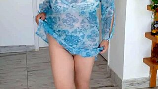 i'm eating pussy and watching huge boobs bounce in pov after her striptease and shower by mariaold milf