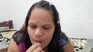 Latina Toys Big Pussy In Reality