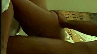 asian thai girl cums soon and makes me hornier 😏