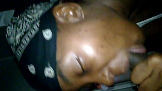 cheating ebony mom sucking big black dick