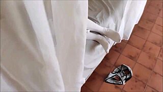 elsa, meet olaf's huge nose for a blowjob?