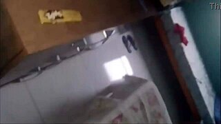 Teenage amateur masturbates in masturbation video