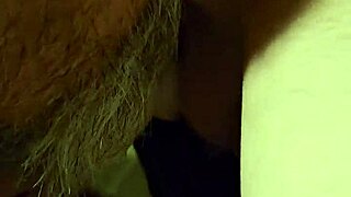 Intense orgasm from pussy licking