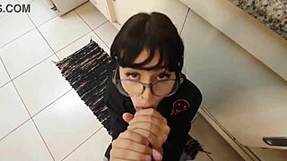 yo, watch witch feline giving an amazing blowjob to a huge cock!