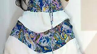 squirting brunette cumshot before beach trip