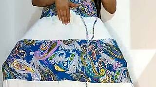 squirting brunette cumshot before beach trip