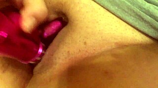 I thoroughly enjoy fucking myself in this bbw maledom scene