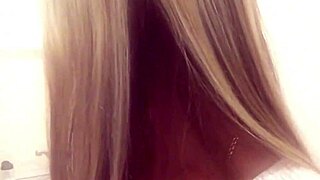 hey, i'm whipping up some russian borscht again in the kitchen