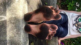 elizabeths dirty feet story with amateur fetish