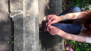 elizabeths dirty feet story with amateur fetish