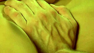 a relaxing pussy licking