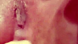 omg, watch this chubby babe wreck her ass with a huge toy at home!