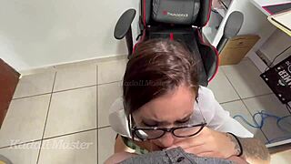 student sucked professor's big cock for grade 😏