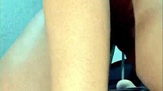 gostosa greluda gozando com peso na academia impossivel nao gozar em 1 min-lg rosered vip