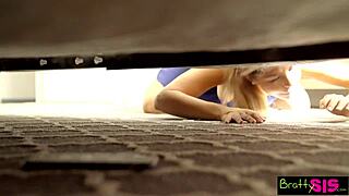 Stuck Step Sister Begs for Quick Doggy Before Escape