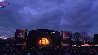 Katy Perry Kisses a Girl in Super Sexy Live Outfit