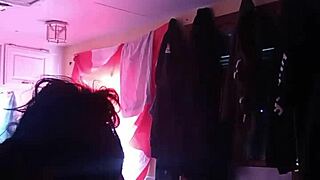 Watch This Canadian Slut Deepthroat And Swallow A Massive Load Of Jizz Like A Pro!