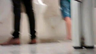 pega��o intenso no banheiro do shopping gay