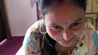Sudhh desi housewife shows tits in casting chat