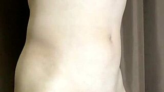 Hey, check out this anime guy tying his dick and balls with string!