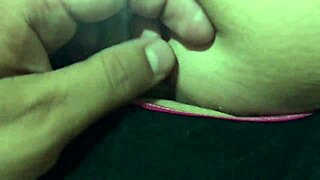 Que bendicion encuentro a mi primastra karina en calzones en su cuarto me dare un festin 😈