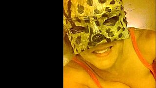 Paying tribute to Cédille de Frenchteub 4