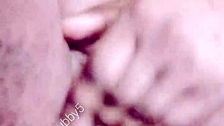 queen from johannesburg jerks off and squirts hard