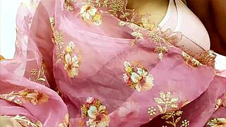 vietnamese maid flashes sexy boobs while cleaning up. gotta say, she's distracting as hell!