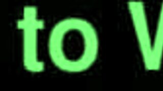 Gadis berambut merah muda nakal di kantor dokter dalam adegan hentai liar