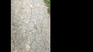 ki-sim sucking stranger on street