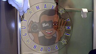 Avery sucks in the backseat then rides for a huge creampie? Public fun! 🚗