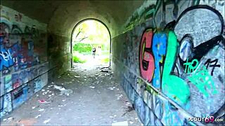 Deutsche bbw urlauberin banged by 2 guys in Berlin park