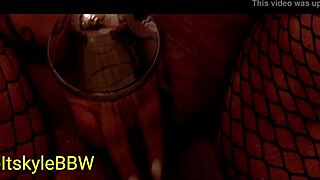 I, BBW ItsKylie, play in the shower wearing fishnets.