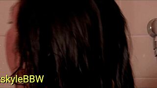 I, BBW ItsKylie, play in the shower wearing fishnets.