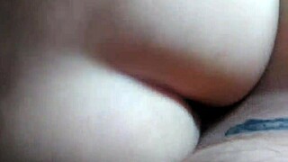 After fucking the huge bbw amateur, cum on her ass