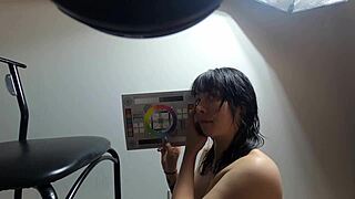 Scarlett johnson gives a slow blowjob behind the scenes 😏