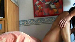 Amateur chocolate Asian chick gets fucked in private homemade sex tape