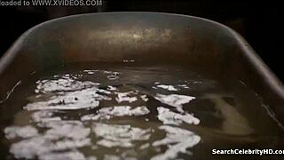 見てエヴァ・グリーンキャメロットs01で上半身裸！デカパイやばい！