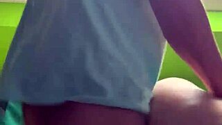 Oh, she's getting fucked in the ass so hard! That BBW's pussy is dripping!