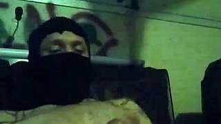 i'm jerking my cock solo.