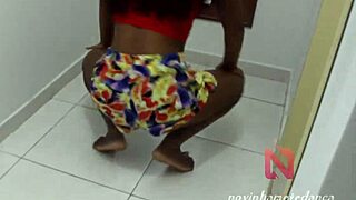 Ebony teen slut dances, shaking ass against wall
