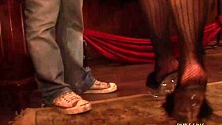 Chicks eagerly share that huge cock 😏💦