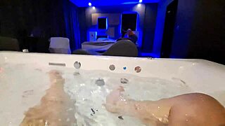 Motel Maid Feels Passion While Fucking on Jacuzzi for 20 Bucks
