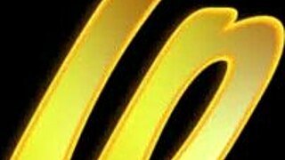 Crazy White Bitch Causes Chaos In Her Neighborhood