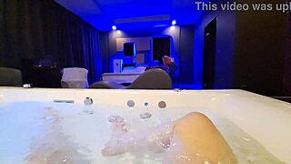 Motel Maid Feels Passion While Fucking on Jacuzzi for 20 Bucks