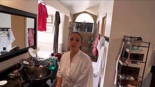 Can I Seduce My Ex Stepmom Melanie Hicks Tonight?