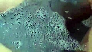 BBW Exposes Her Fat Pussy and Feet in the Tub