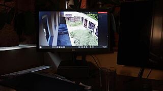 Naive tresspasser gets fuck from the older woman