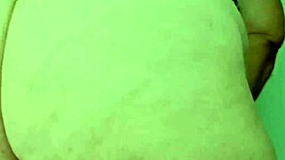 Big ass BBW milf peeing and squirting in public car. Outdoor fat pussy close-up!