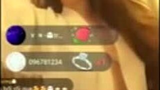 omg i cant believe hot vietnamese girl on cam.. so sexyy